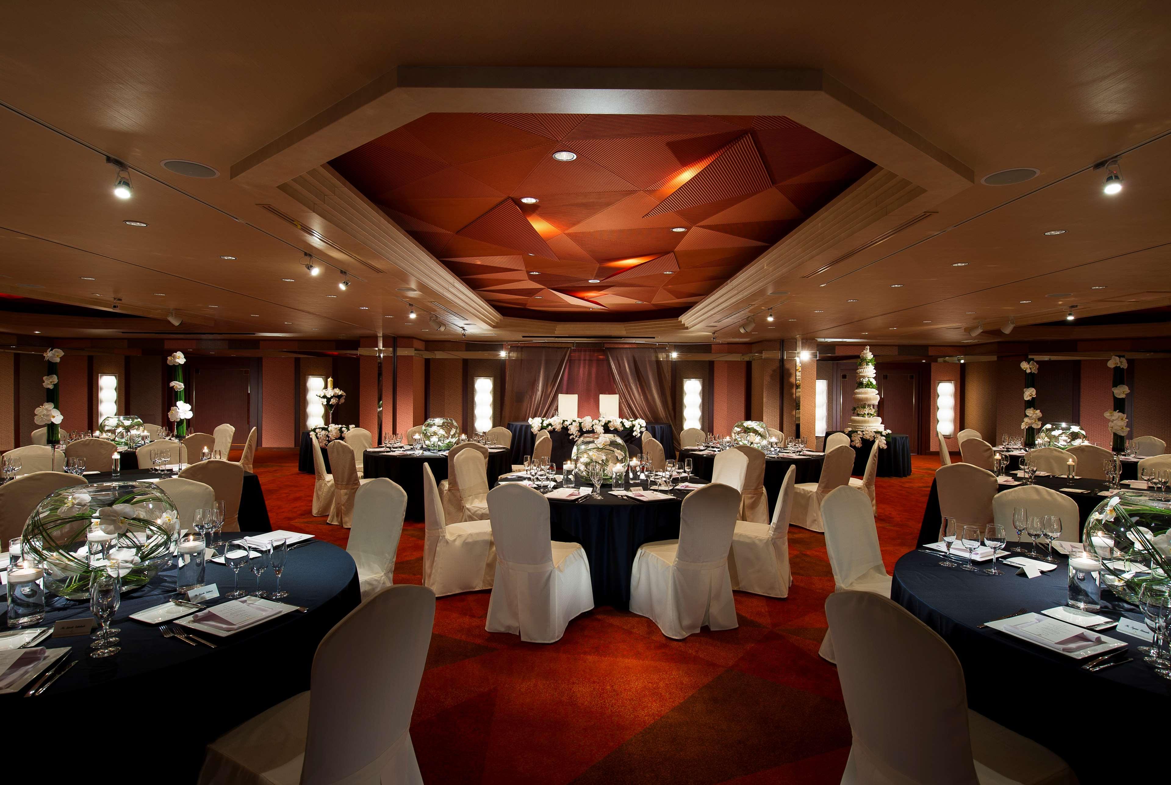 Hilton 酒店 5*